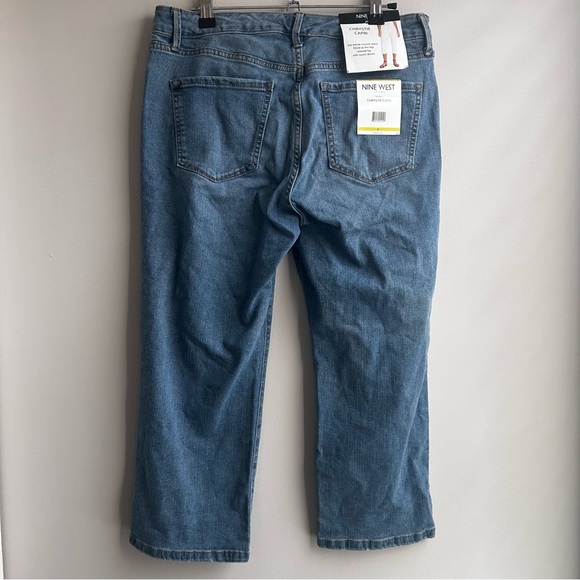 Nine West Chrystie Capri, denim size 8 NWT Medium Wash - Picture 4 of 11